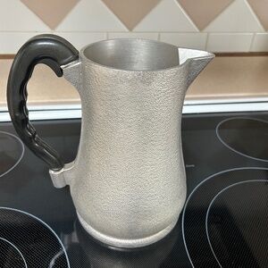 Guardian Service - Water Pitcher